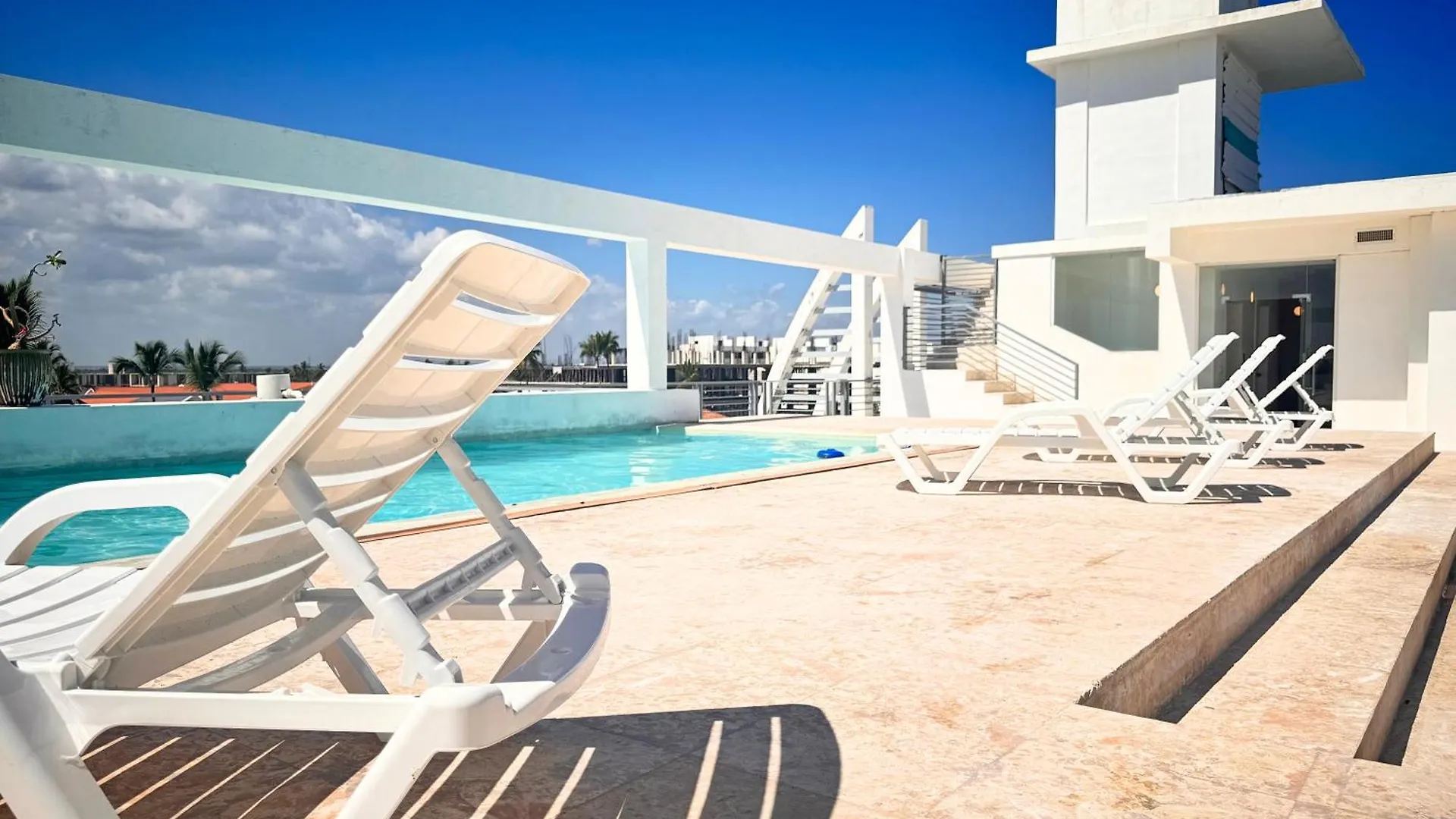 Hotel Atlantico Suites - Rooftop Pool, Bars & Beach Club Punta Cana
